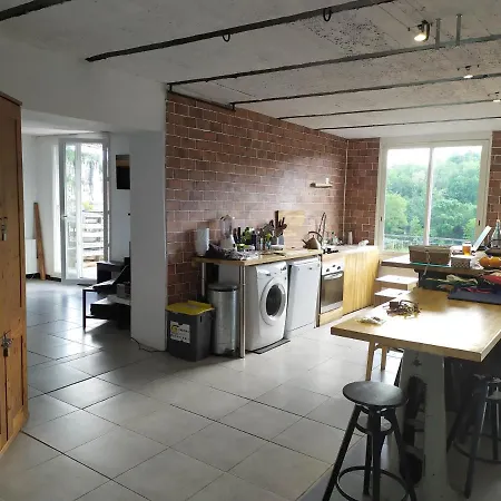 Meuble 2 Etoiles, Belle Vue De Appartement *